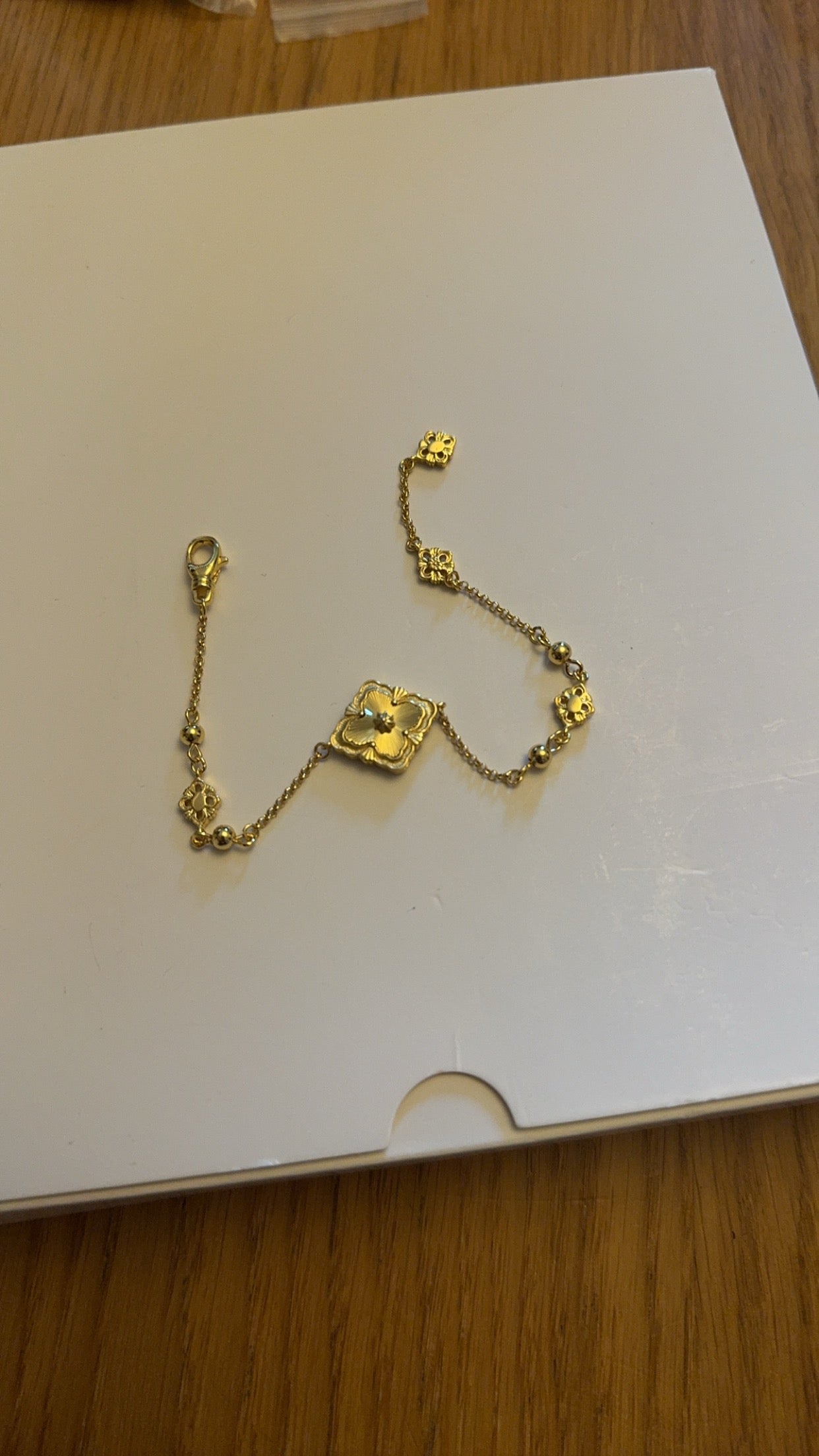 Elsa Gold Bracelet